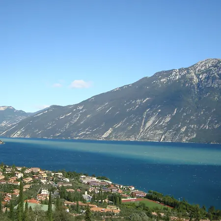Silvana Garni Limone sul Garda