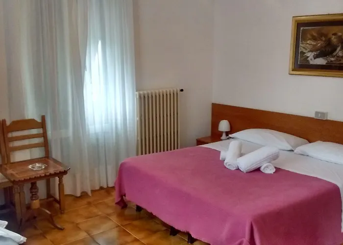 Silvana Garni Hotel 2*