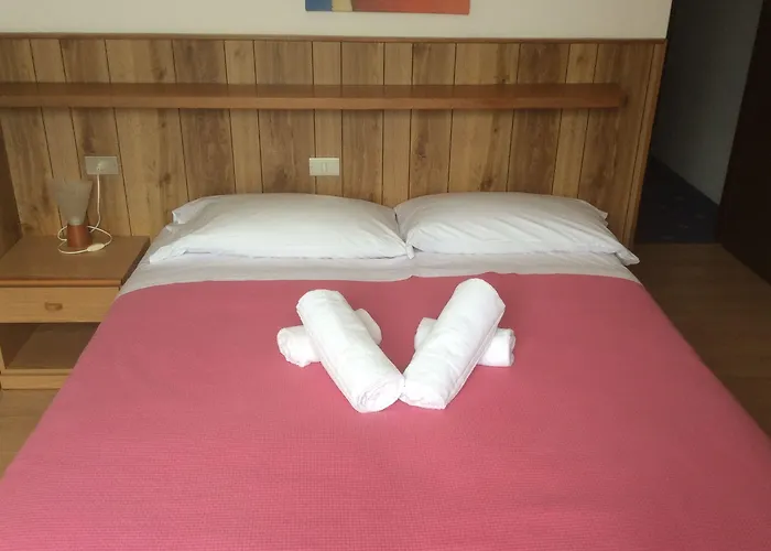 Silvana Garni Hotel 2*