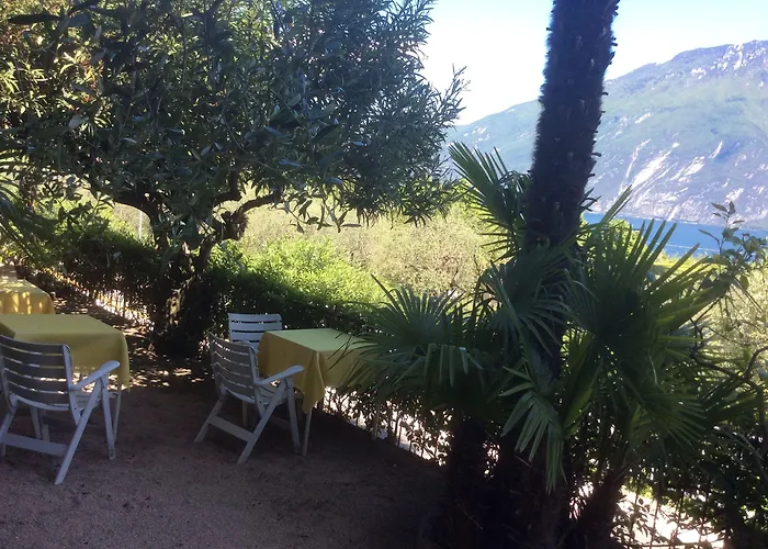 Silvana Garni Limone sul Garda