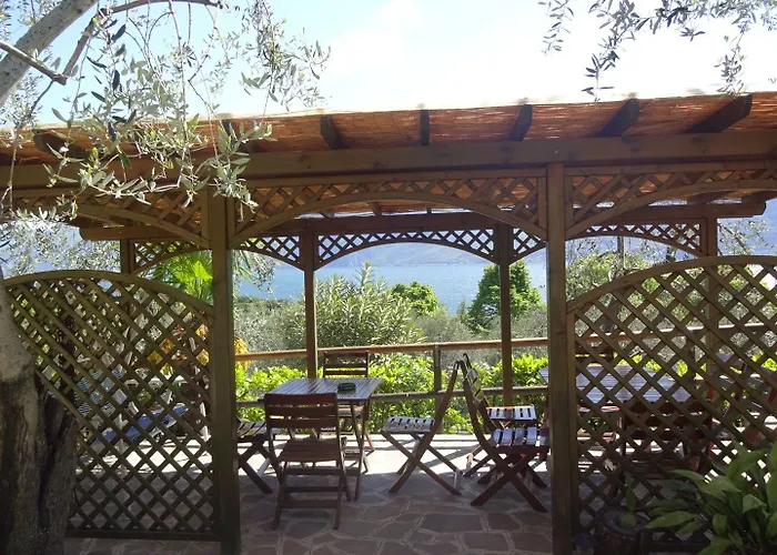 Silvana Garni Limone sul Garda