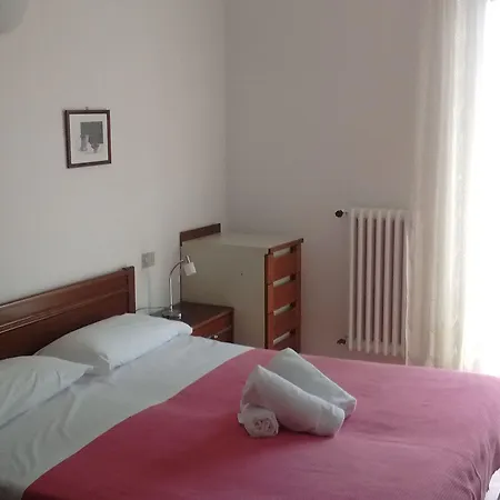Silvana Garni Hotel