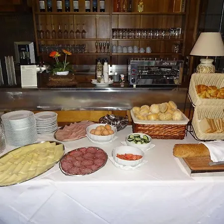 Silvana Garni Otel 2*