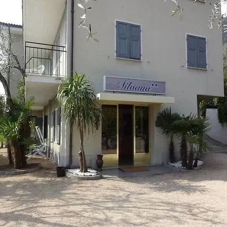 Silvana Garnì Hotel Limone sul Garda